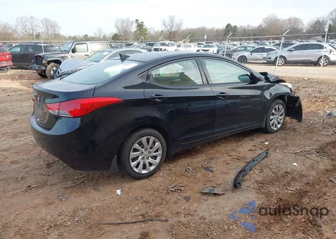2013 Hyundai Elantra Gls/Limited z USA, uszkodzony, nr VIN KMHDH4AE9DU649060